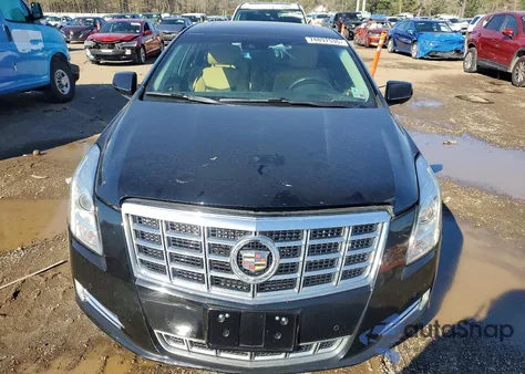 2013 Cadillac Xts Premium Collection z USA, uszkodzony, nr VIN 2G61S5S30D9118390
